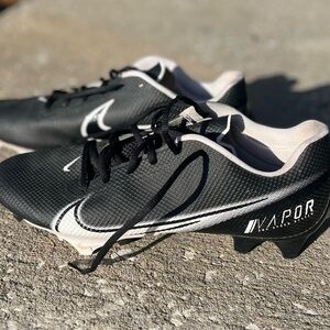 Nike Vapor 360 speed system men’s cleats.
